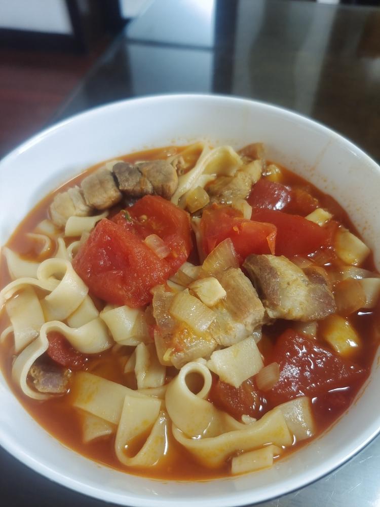 番茄浓汤面的做法