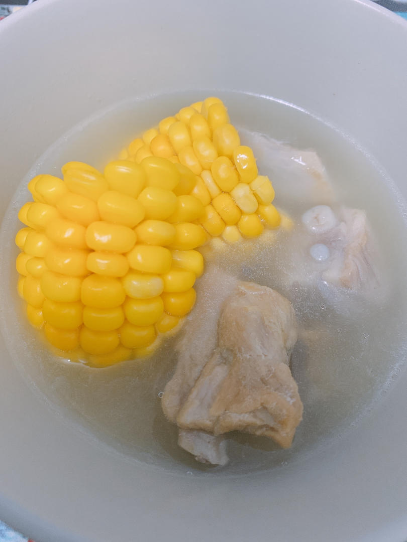 巨好喝的排骨玉米汤！（带蘸料）