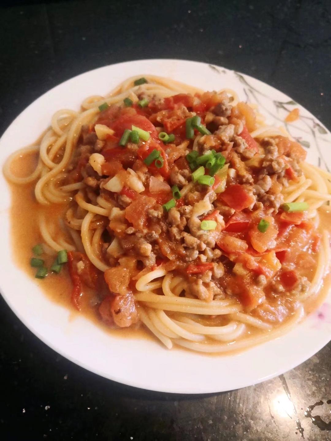 番茄肉酱意面