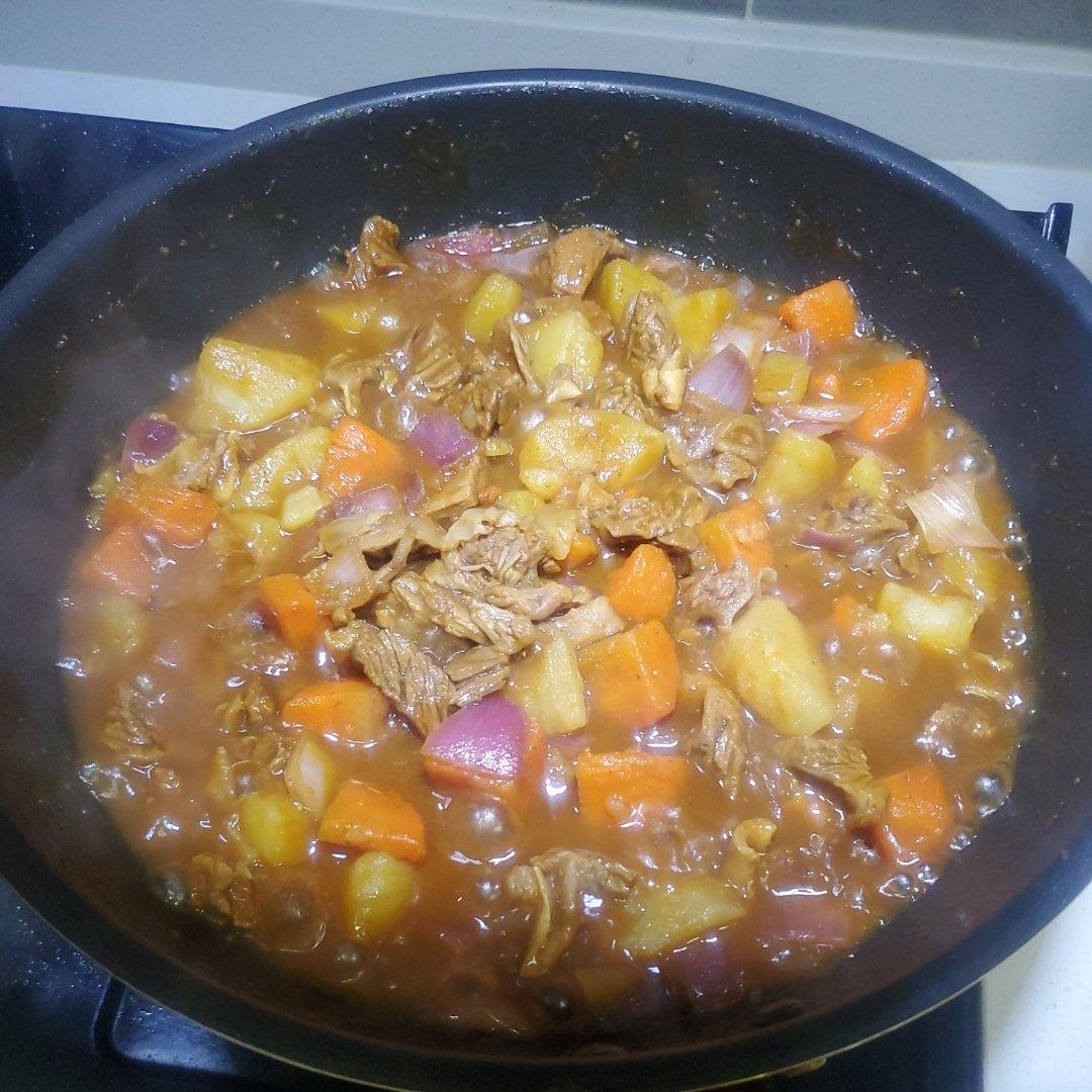 土豆炖牛肉
