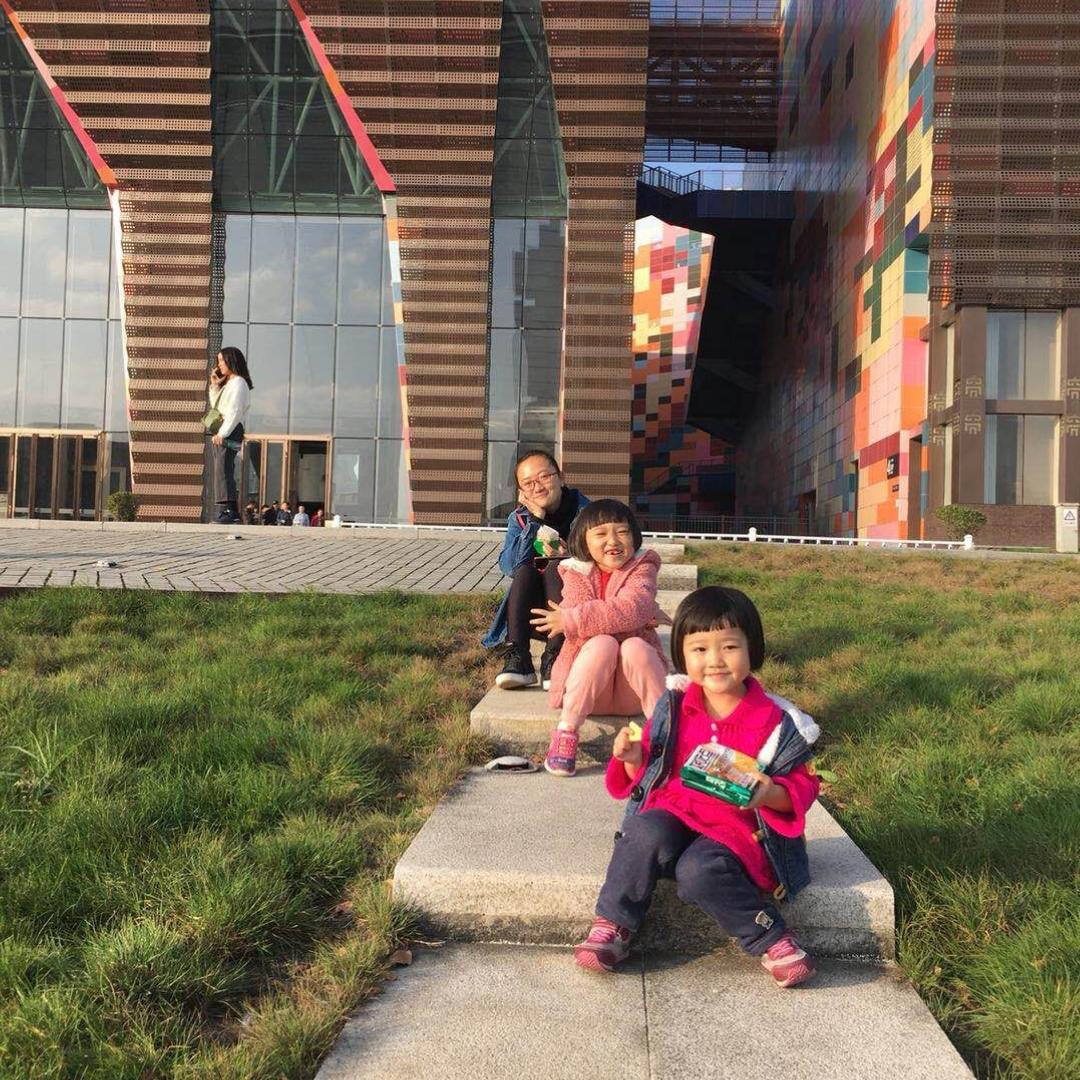 一一小妹的喵妈老乖