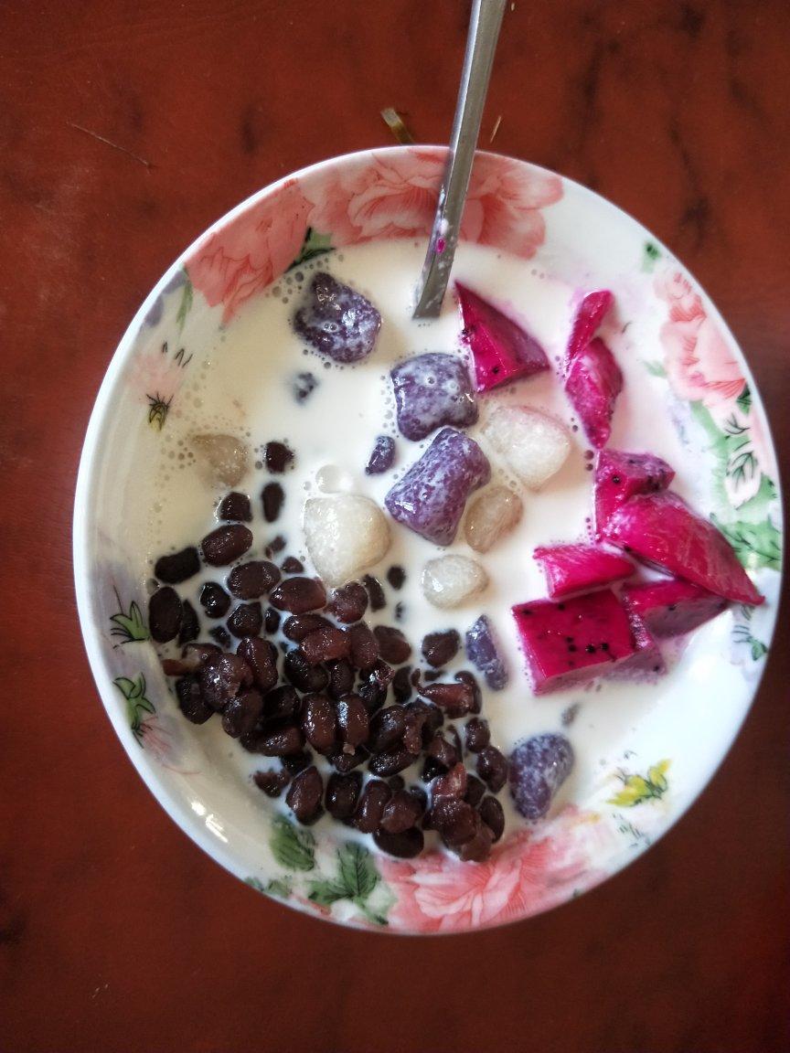 Q弹芋圆的做法 （有视频，学会做柔韧不散的面团）