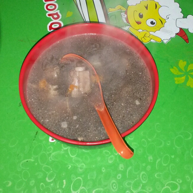排骨黑豆汤