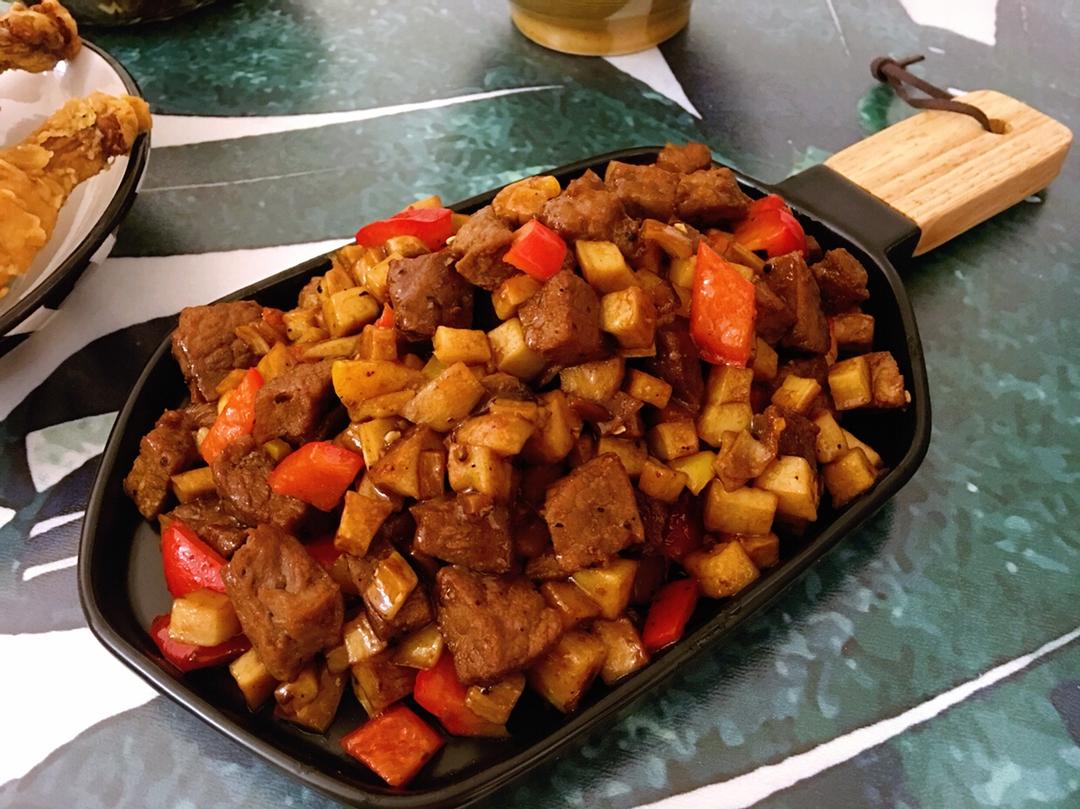 黑胡椒杏鲍菇牛肉粒