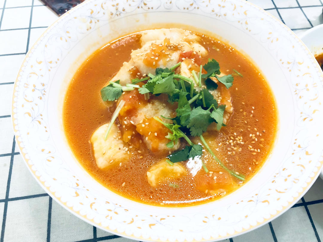 番茄鱼巴沙鱼（也可以用番茄龙利鱼），番茄酱汁超浓郁，营养又下饭！