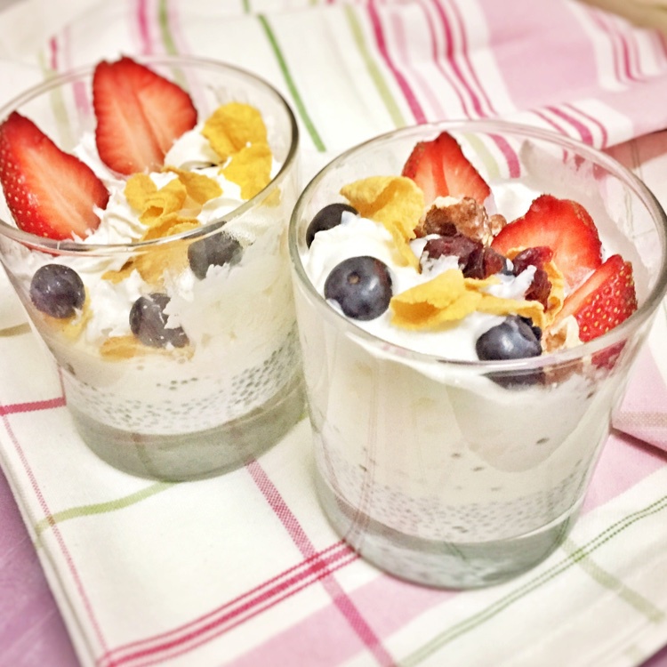 奇异籽布丁 Chia seeds pudding