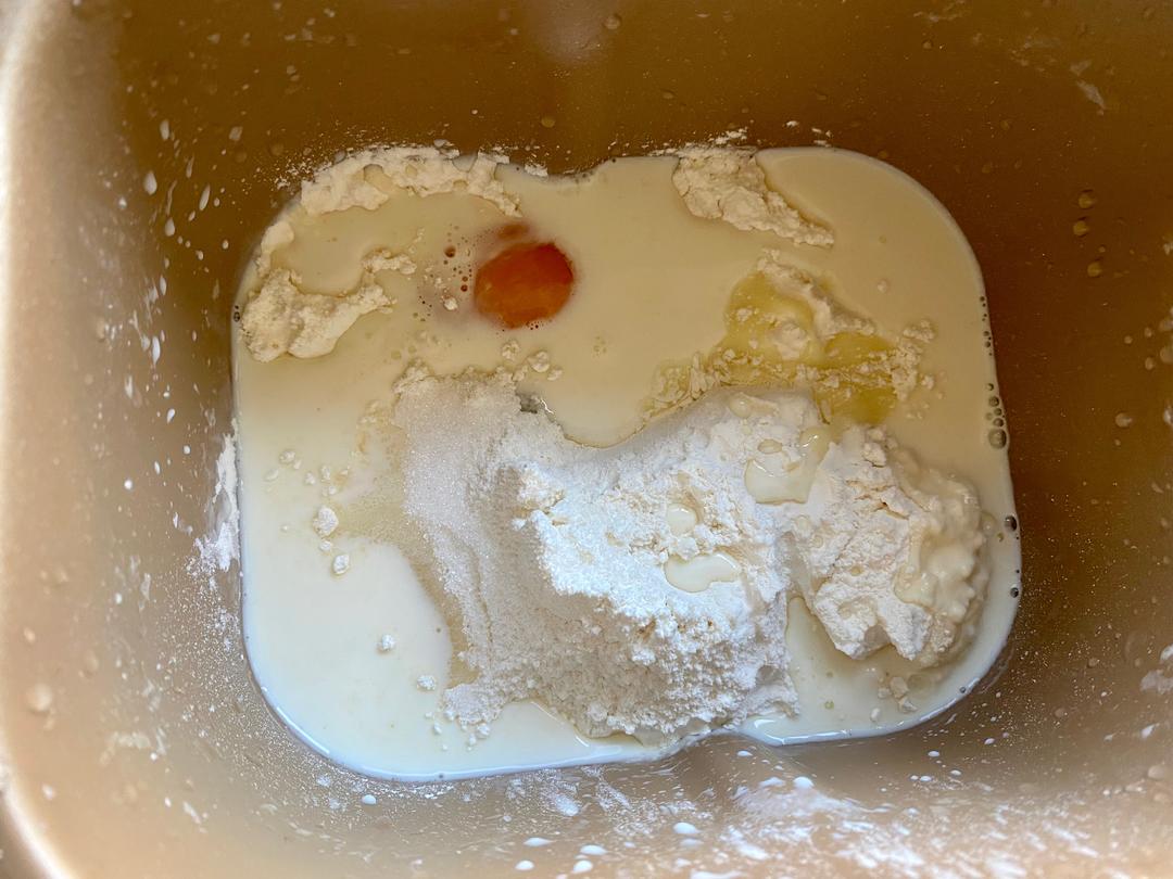 纯奶手撕吐司的做法 步骤1