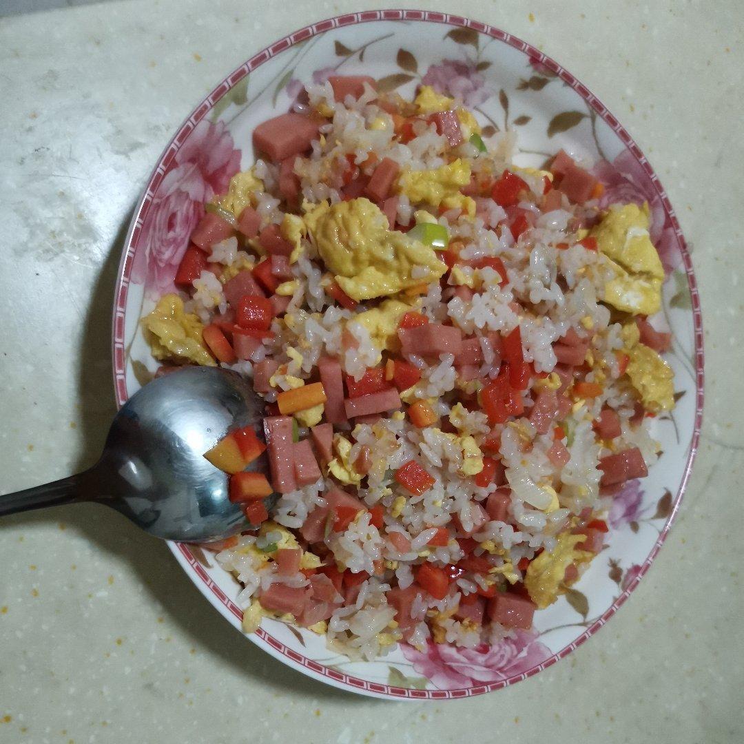 家常蛋炒饭