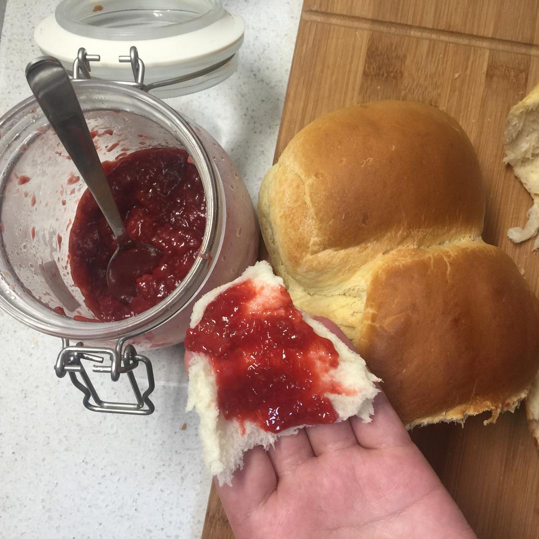 纯奶手撕吐司的做法 步骤1