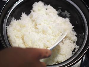 土锅煮白饭的做法 步骤6