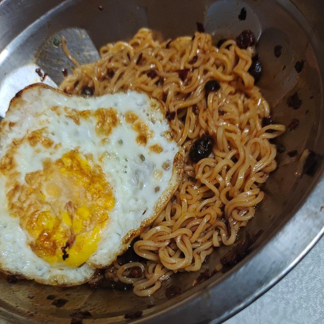 好吃又简单的雪碧拌面