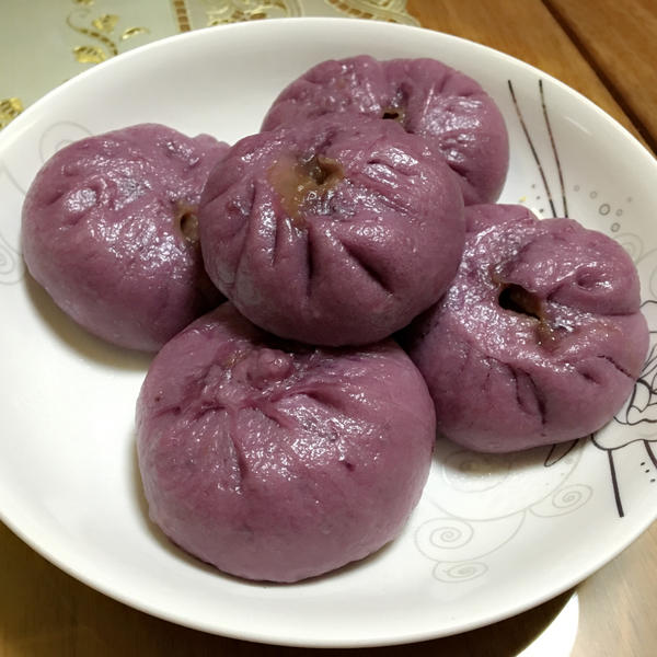 紫薯芽菜肉包