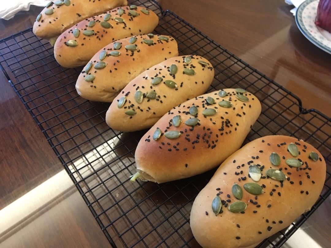 全麦杂粮乳酪面包