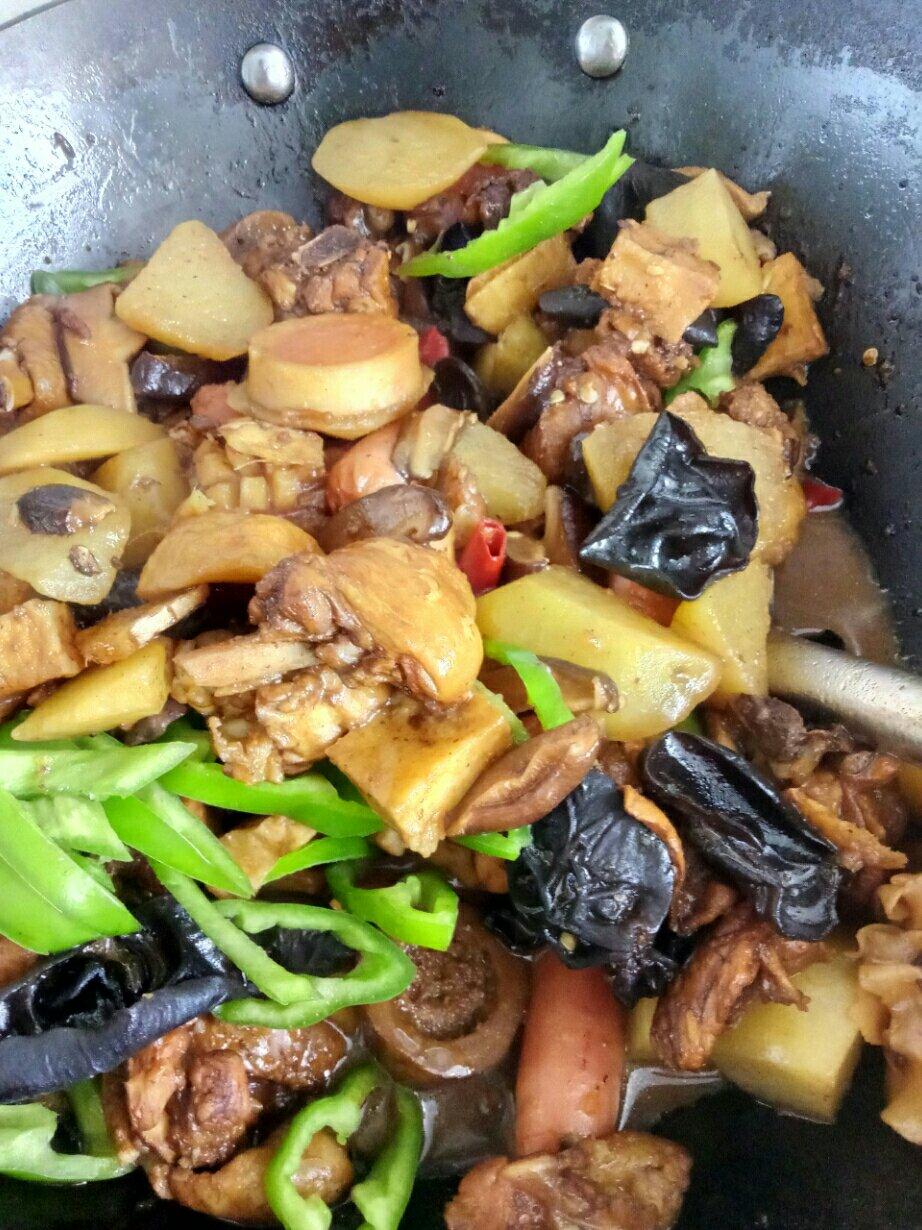 秒杀饭馆味道的【黄焖鸡米饭】