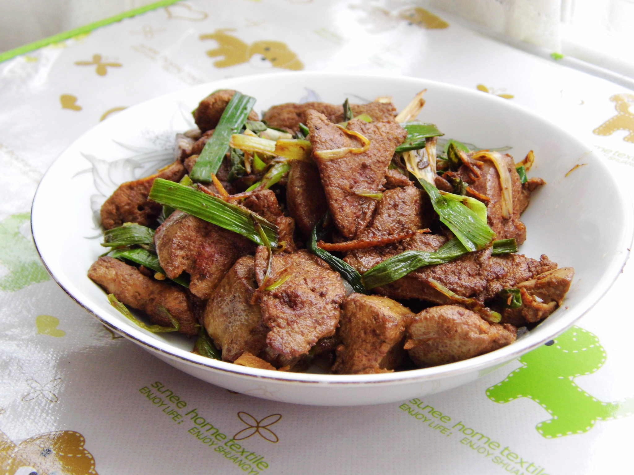 唐栗子做的大蒜炒猪肝