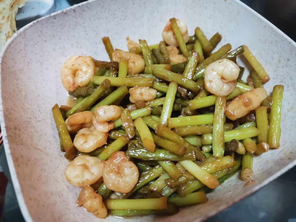 蒜薹炒虾仁