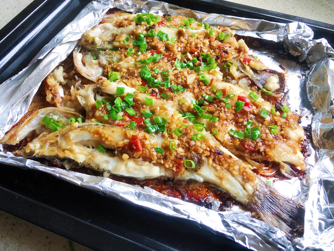 烤鲈鱼