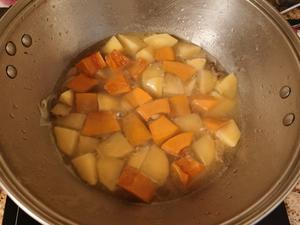 土豆炖南瓜的做法 步骤6