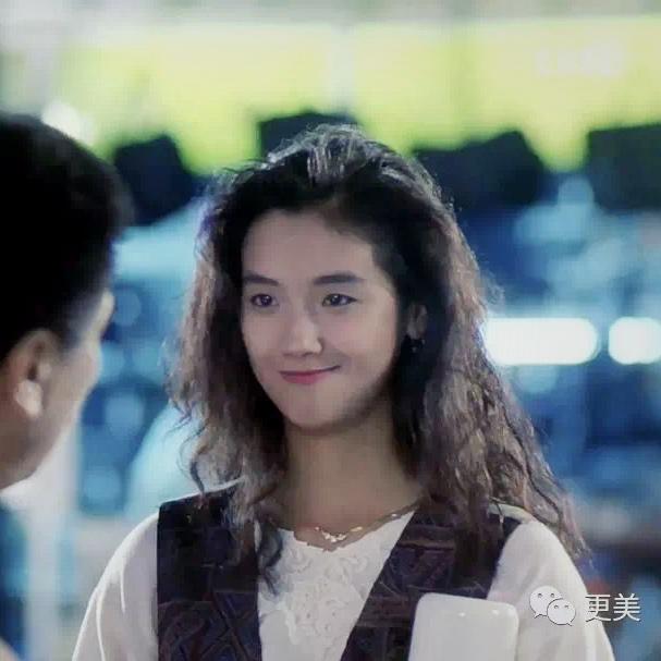 小狮子爱吃生鱼片