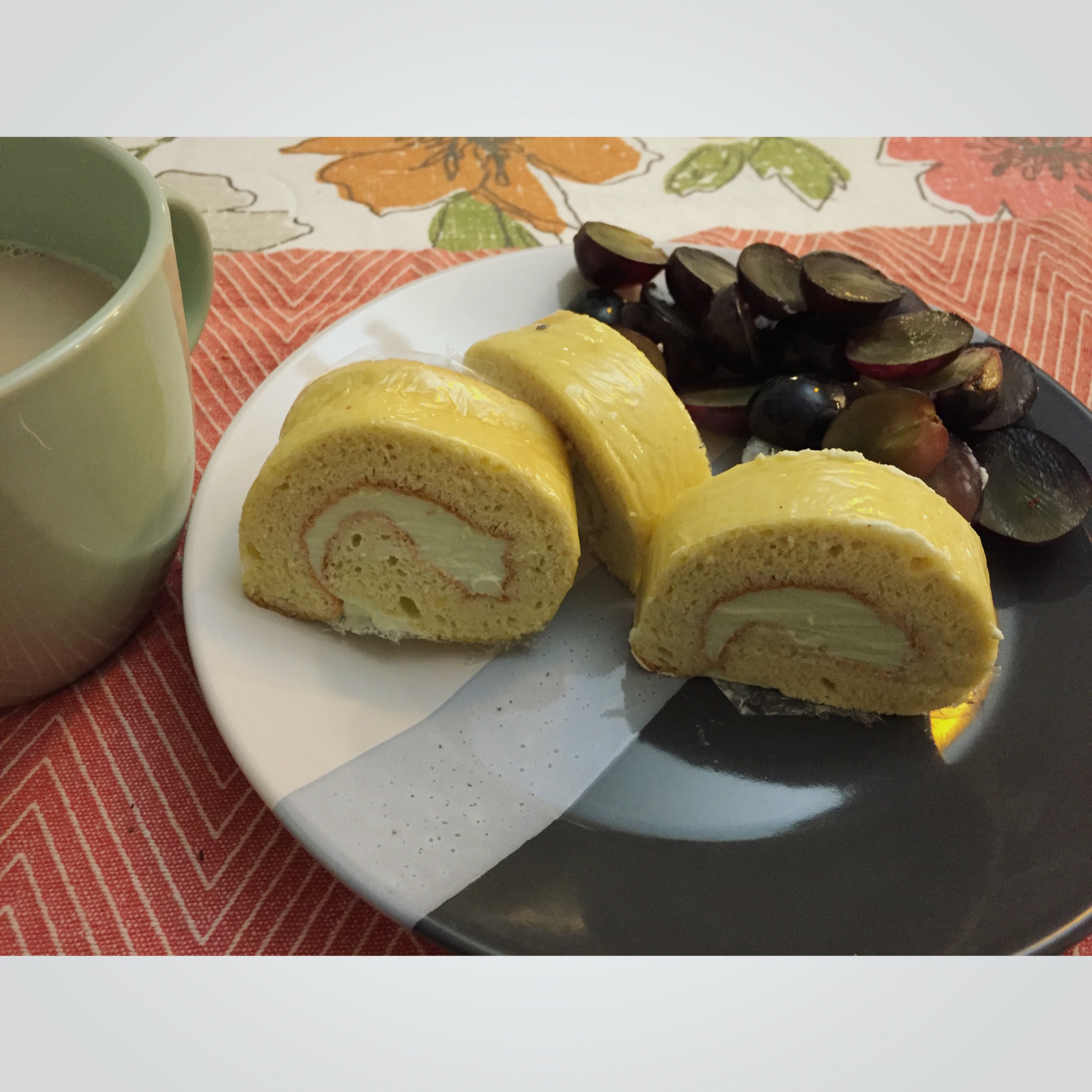 奶香/红茶蛋糕卷