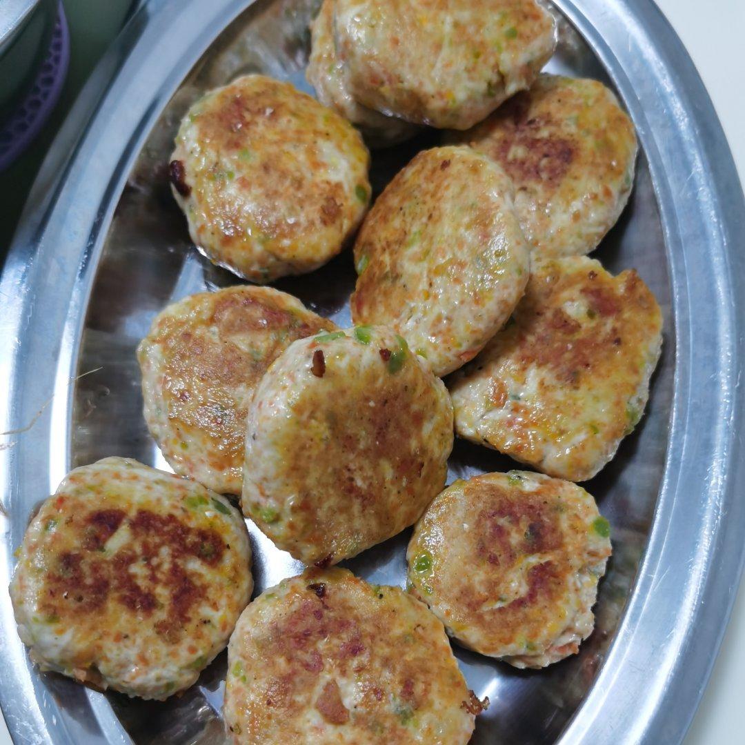 低脂低卡减脂餐❗鲜香味美的时蔬鸡肉饼～