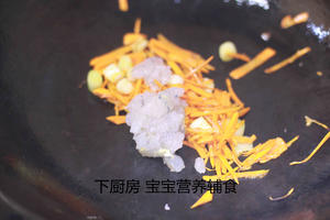 莴笋虾仁糙米饭的做法 步骤11