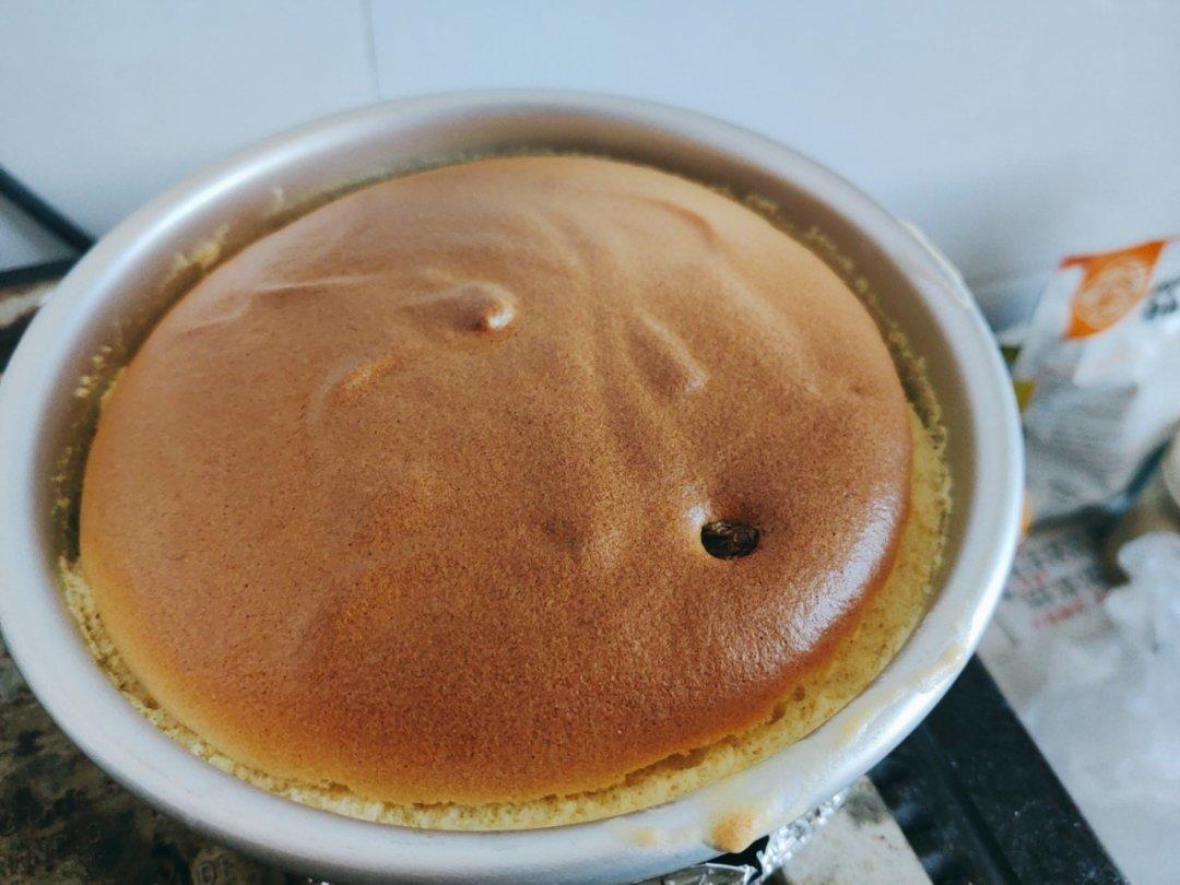 入口即化的酸奶蛋糕，又嫩又软都不用嚼，新手一看就会