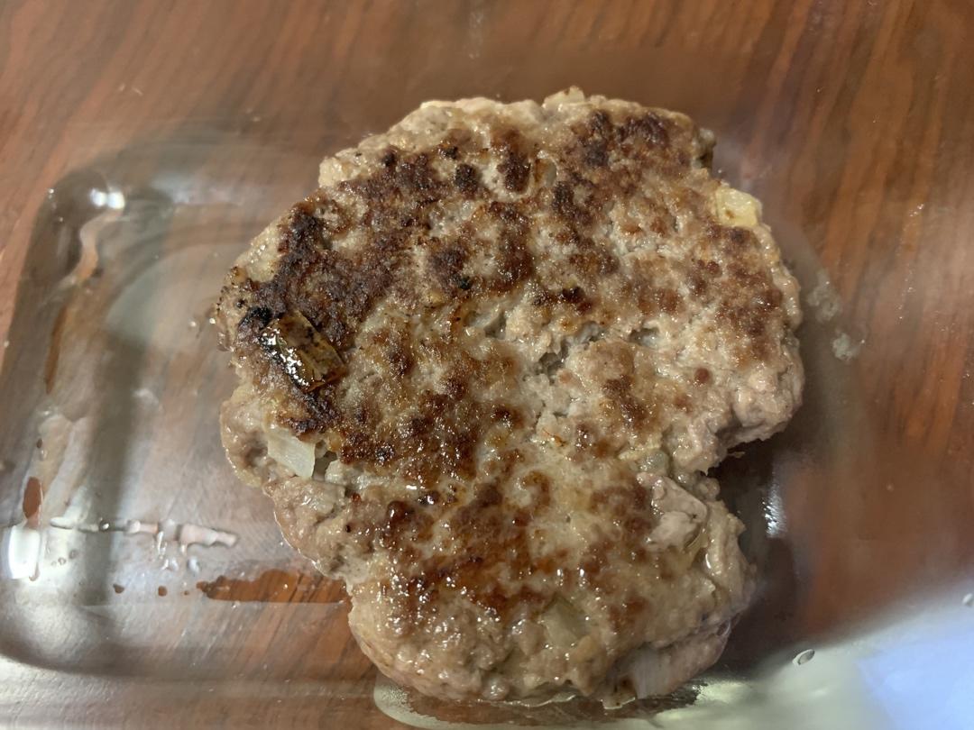 肉多汁的快手汉堡牛肉饼