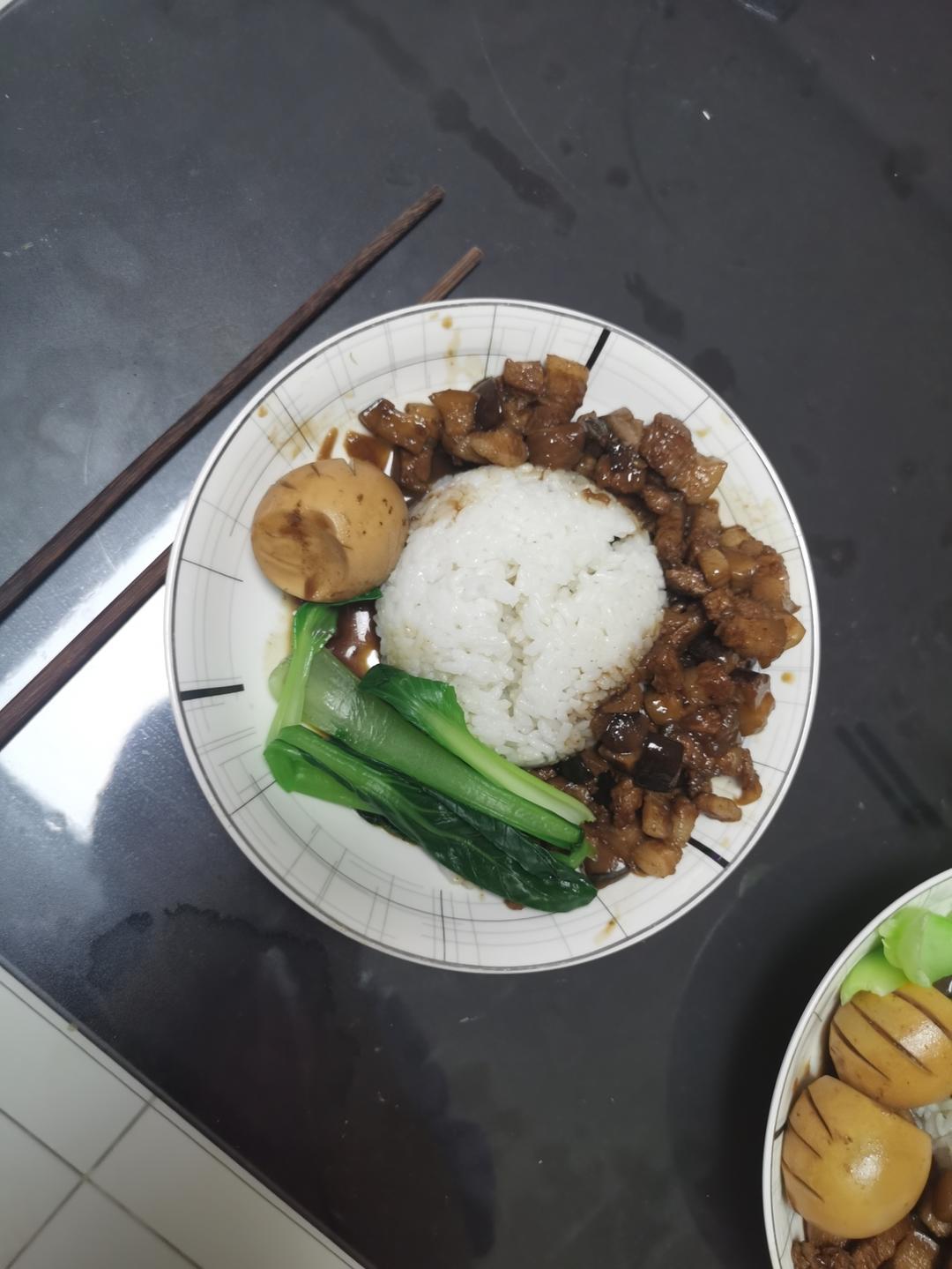 台式卤肉饭~