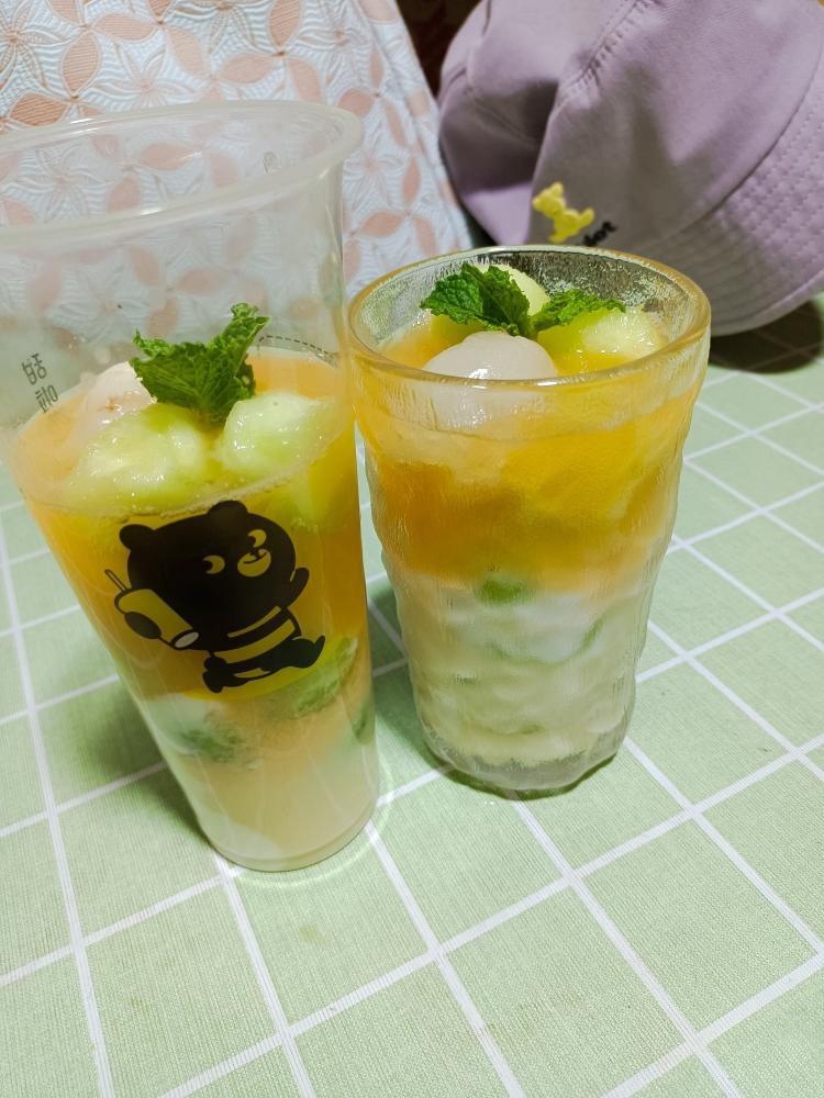 端午青荔薄荷优格气泡水的做法 步骤1