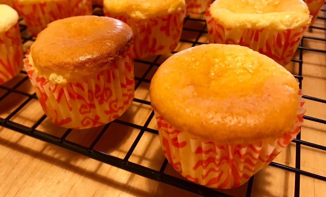 蔓越莓乳酪小戚风