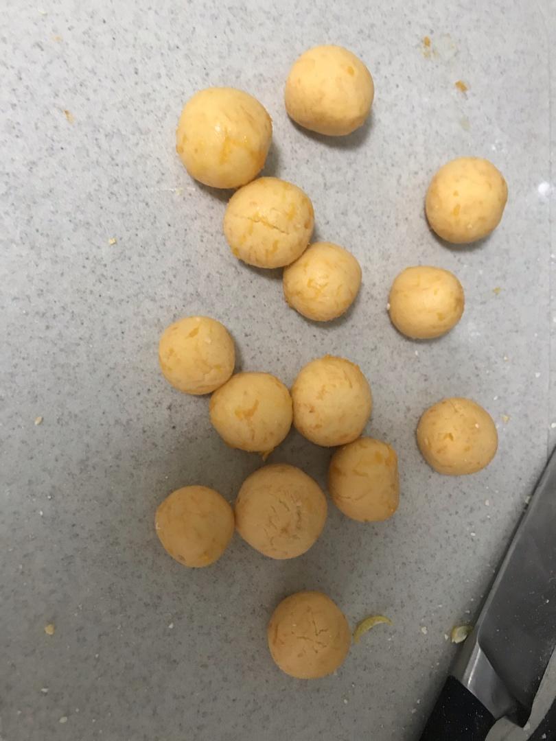 “南瓜芝麻球”聚餐必做小点心