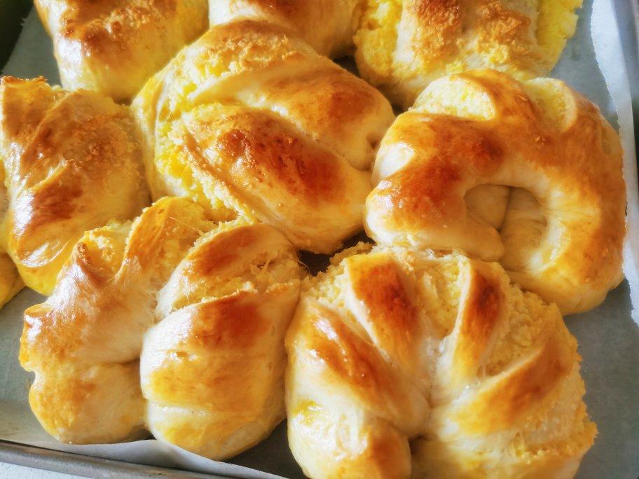 椰蓉淡奶油面包(一次发酵)附椰蓉馅做法