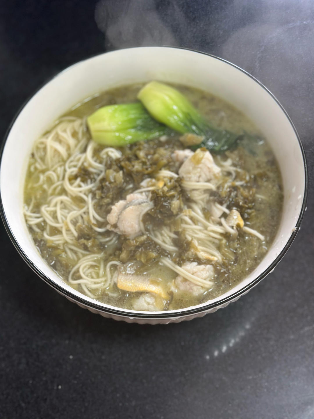 黄鱼面一碗，活儿越细，越鲜美。