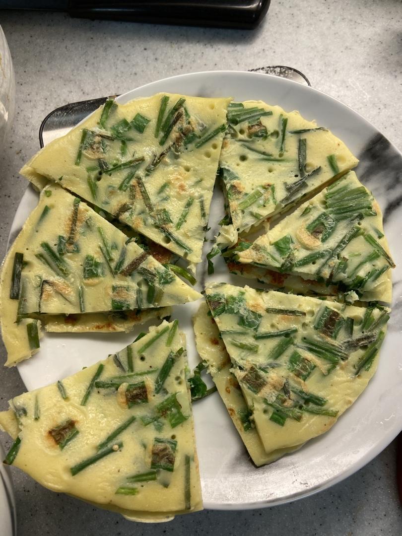 韭菜鸡蛋摊饼