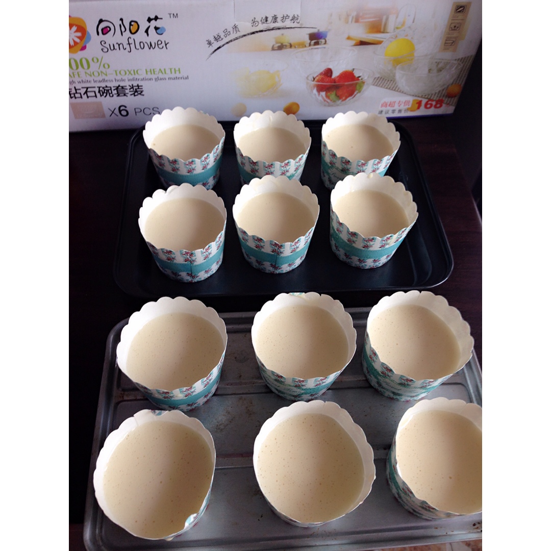 原味戚风纸杯蛋糕（烤箱做纸杯蛋糕）