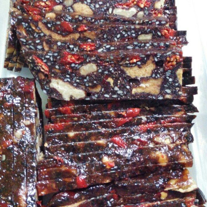 东阿阿胶制作阿胶糕