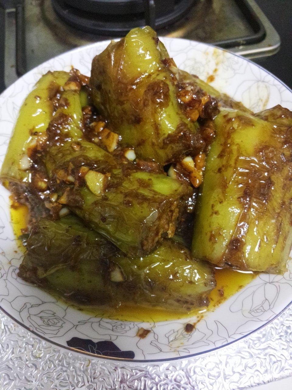 虎皮尖椒酿肉