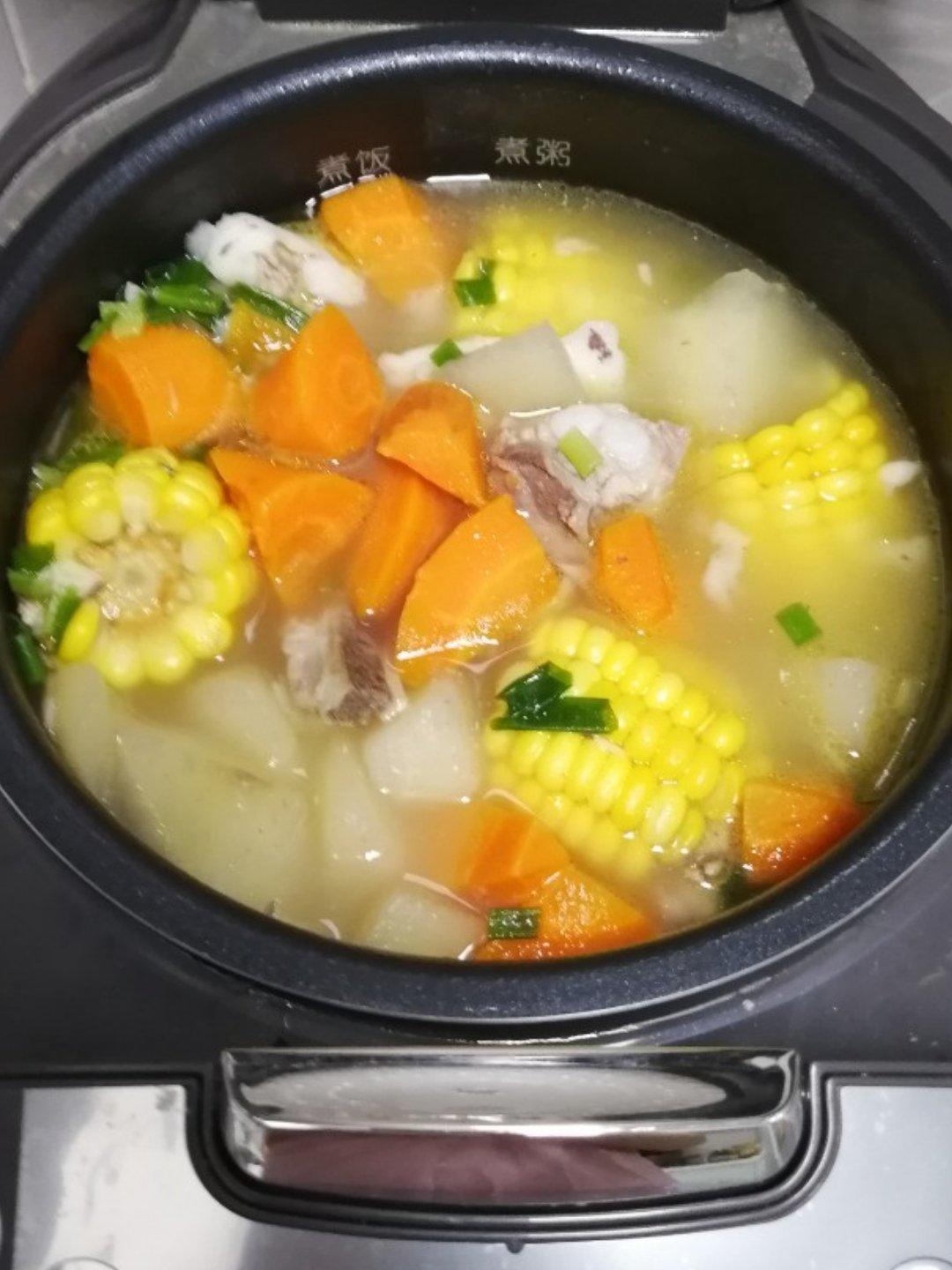 玉米排骨汤