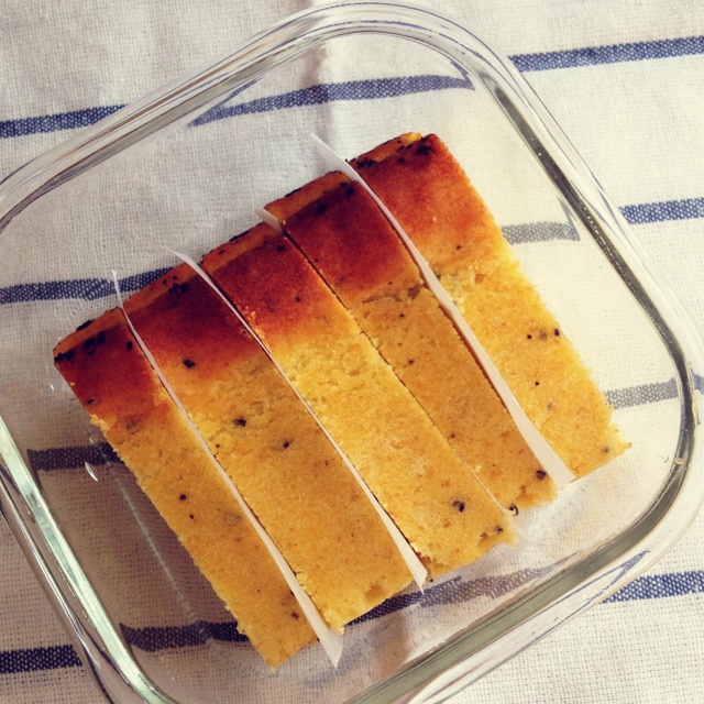 轻盈百香果磅蛋糕