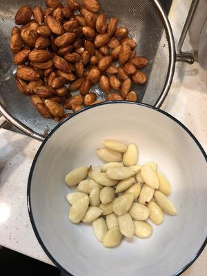 自制杏仁膏 Homemade Almond Paste的做法 步骤2