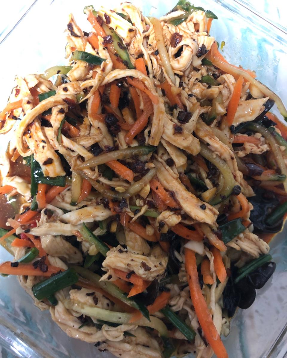 麻辣鸡丝