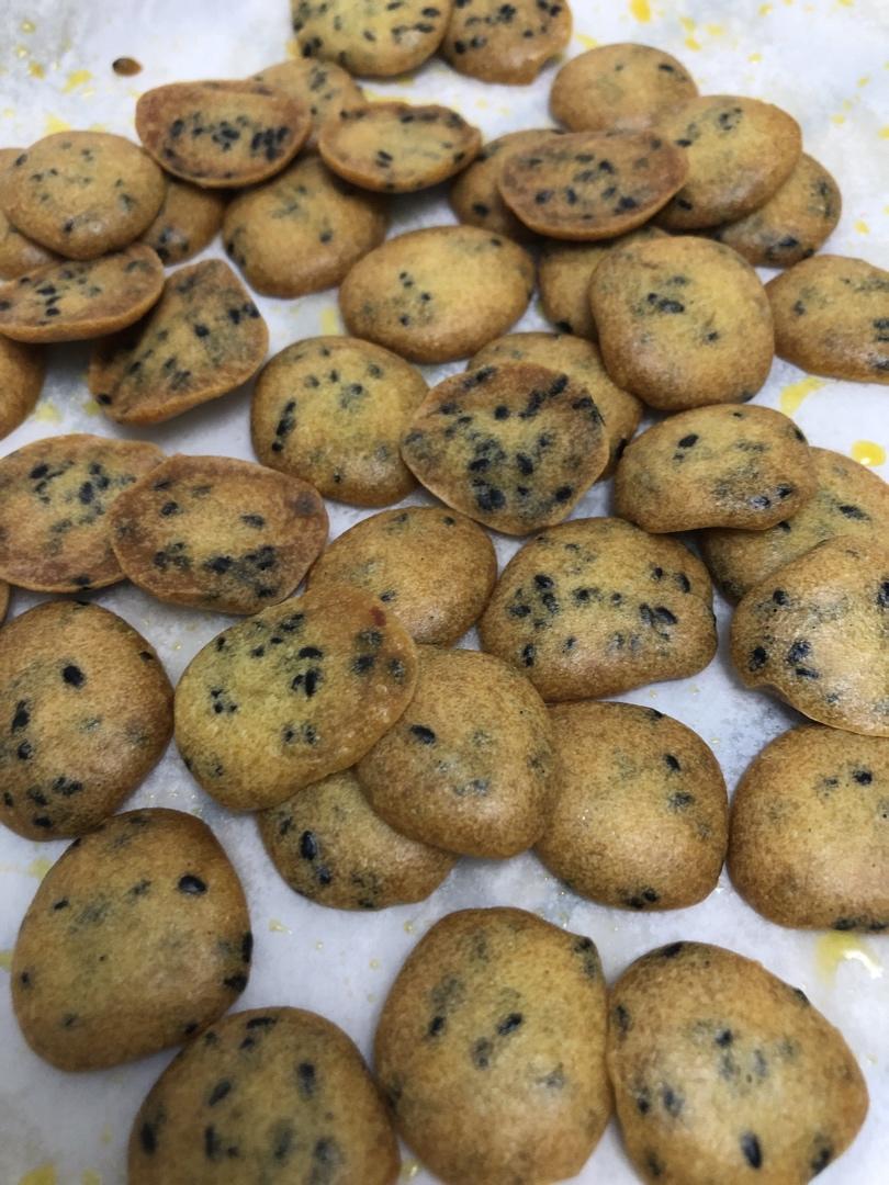 脆香 鸡蛋芝麻薄饼