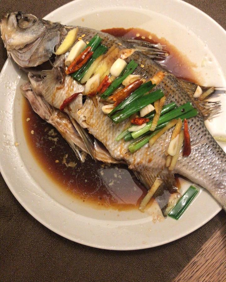 清蒸鲈鱼