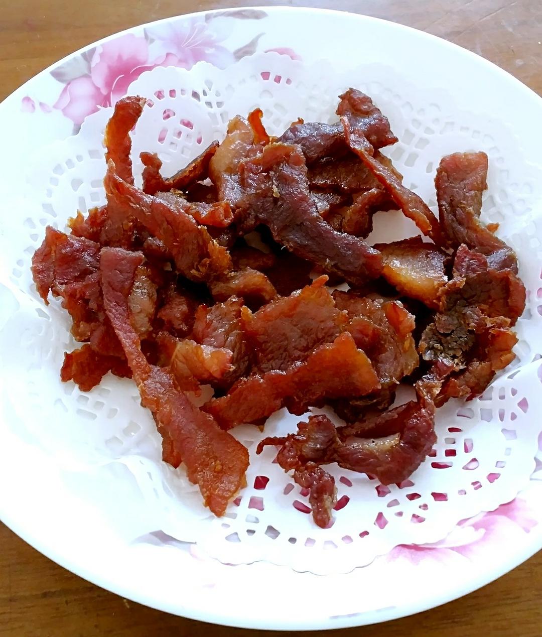 大小人的零食～猪肉干