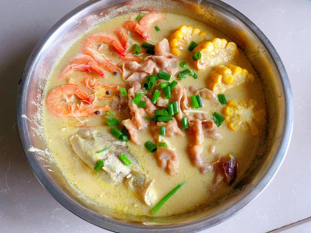 咖喱金针菇肥牛盖土豆泥，绝对好吃吃吃吃