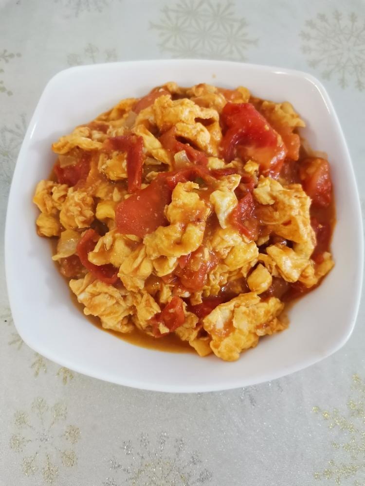 孩子最爱的（适合拌饭）的番茄炒蛋