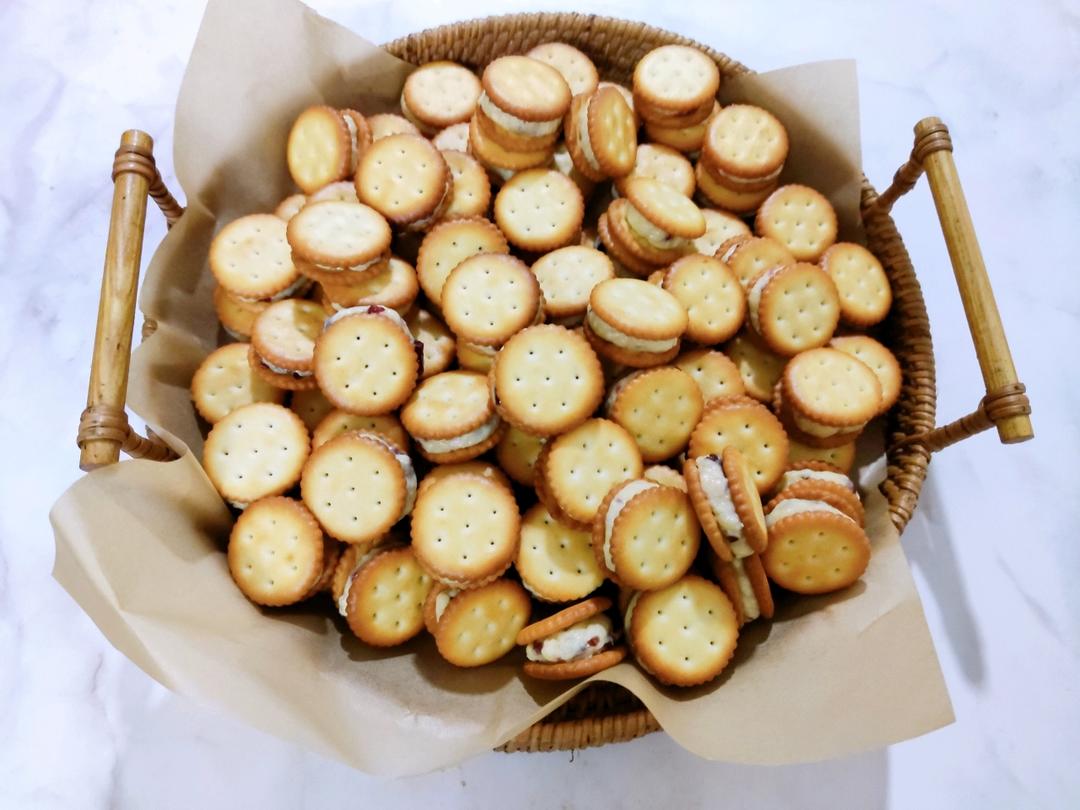 冬日必备小零食👉蔓越莓纽扣牛扎饼❗️零失败