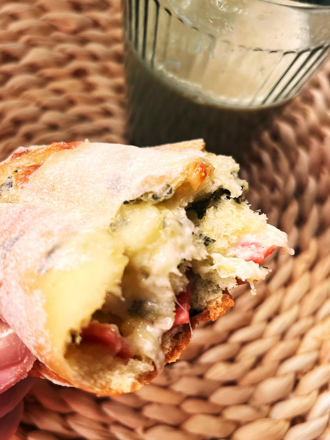 菠菜芝士咸面包