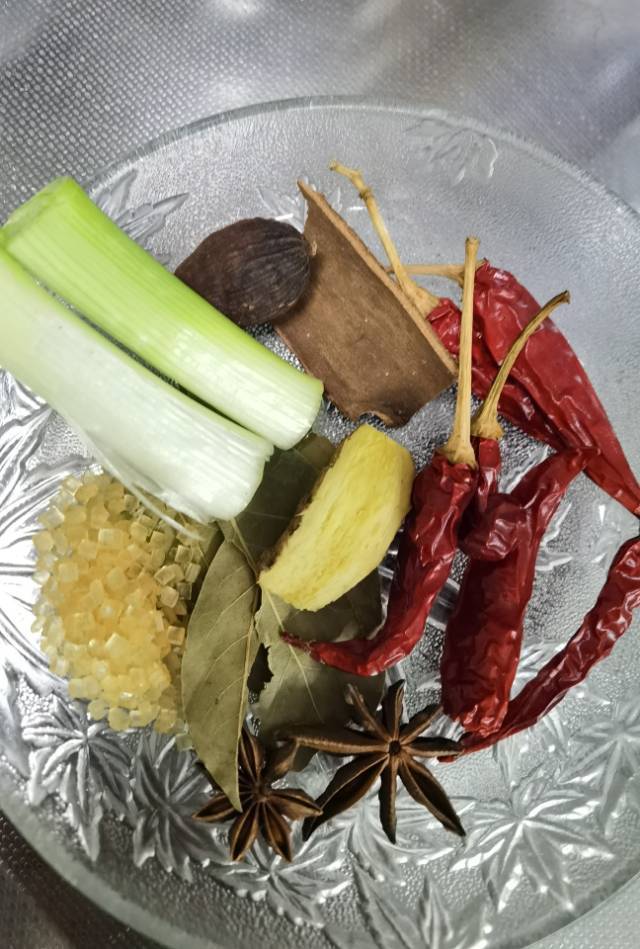 香辣煮毛豆.五香毛豆